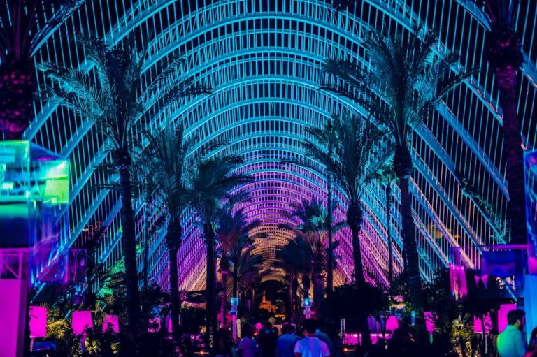L UMBRACLE TERRACE FREE Happy Erasmus Valencia